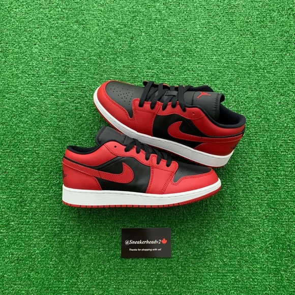 *NEW* Air Jordan 1 Low “Reverse Bred” (Sz 8) - Picture 2 of 11